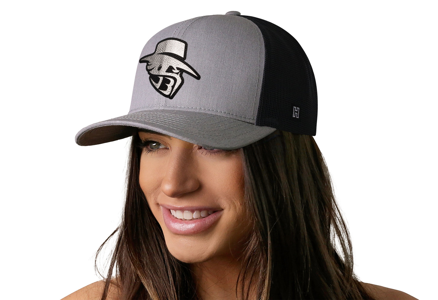 Gorra JBR con logotipo plateado | Gorra snapback de cuero metalizado gris y negro