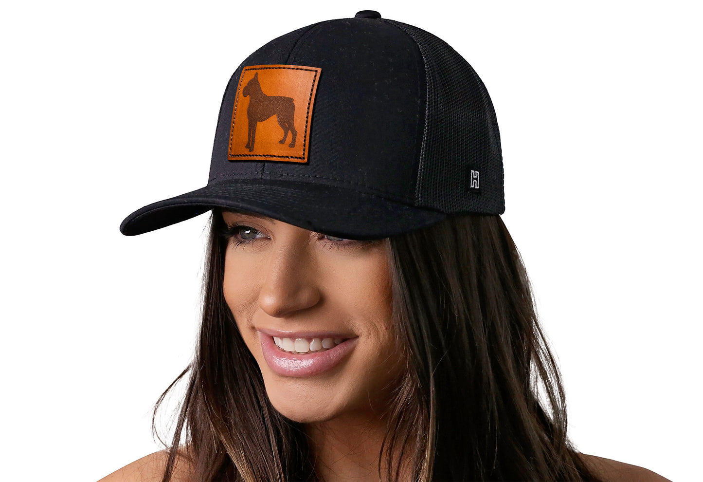 Gorra de camionero Boxer de cuero | Gorra Snapback Black Dog