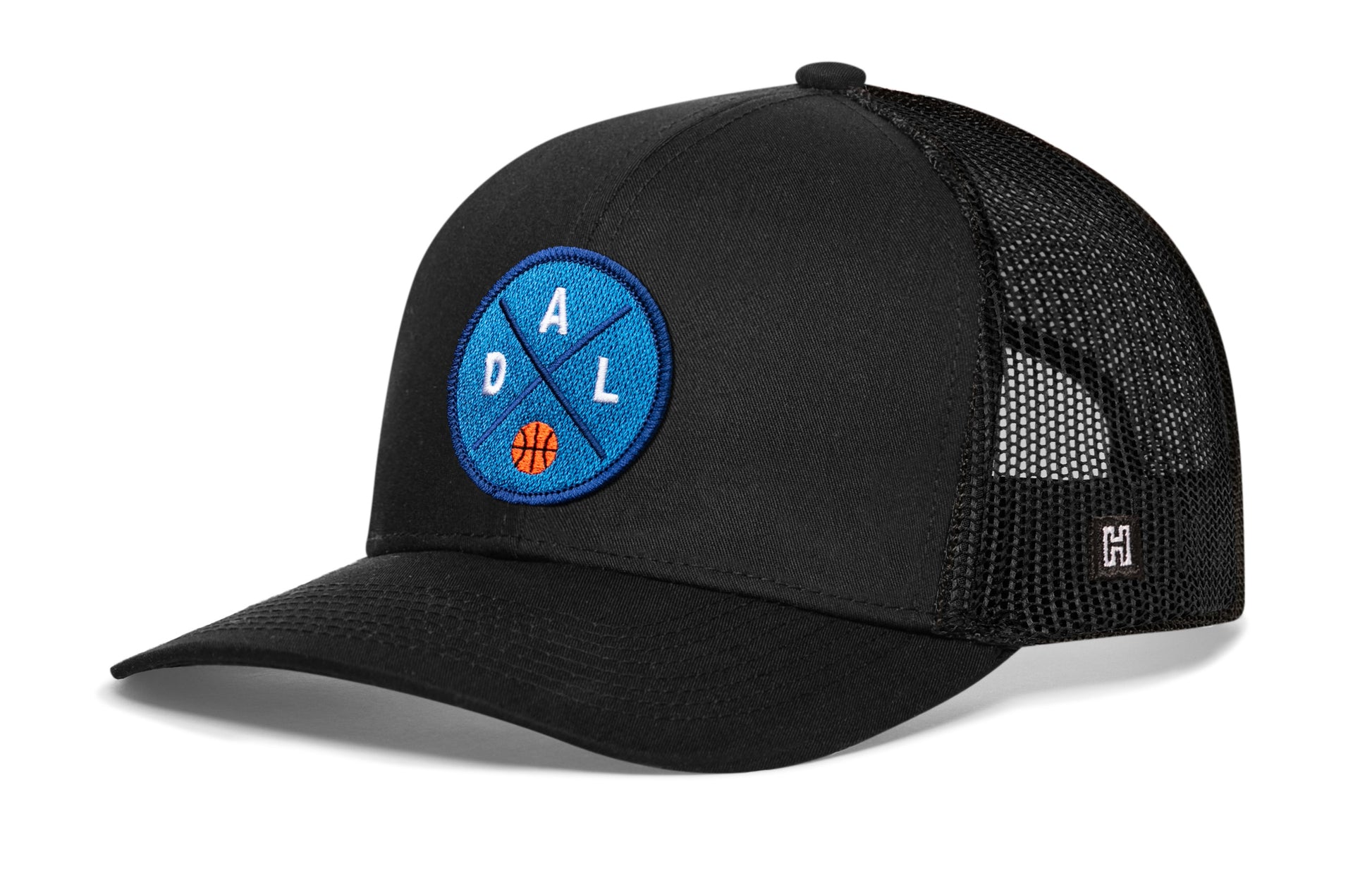 Dallas trucker hat, black snapback showing Haka brandmark on left side mesh of cap.
Rep Dallas, TX basketball.